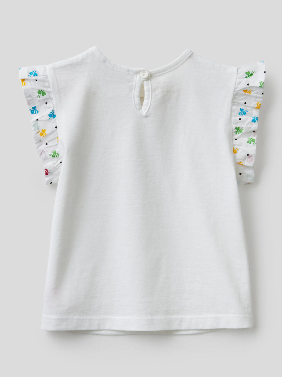 Camiseta con volantes en las mangas image number 2