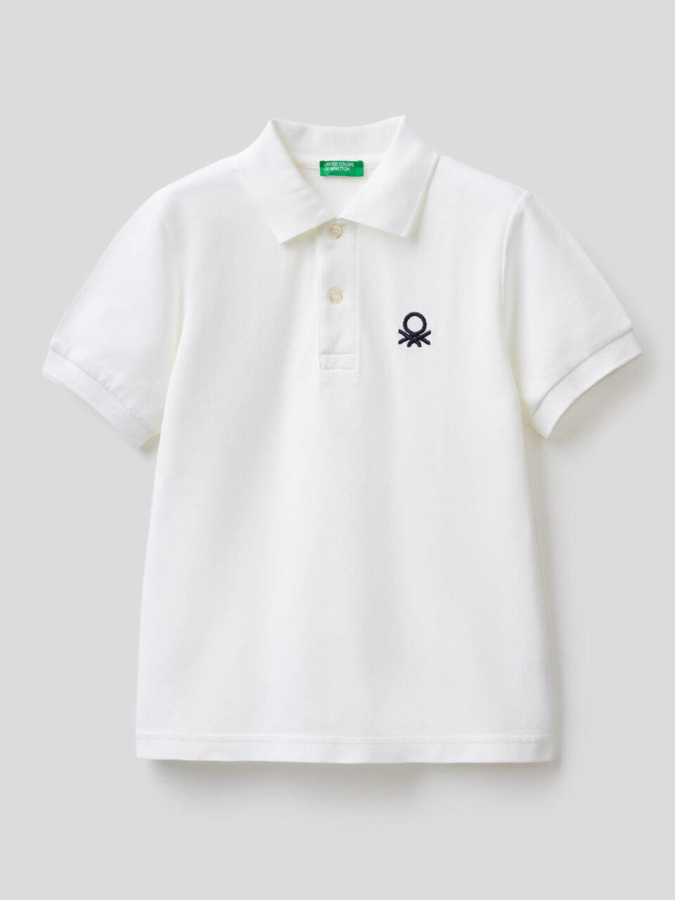 Polo con logotipo vintage image number 1