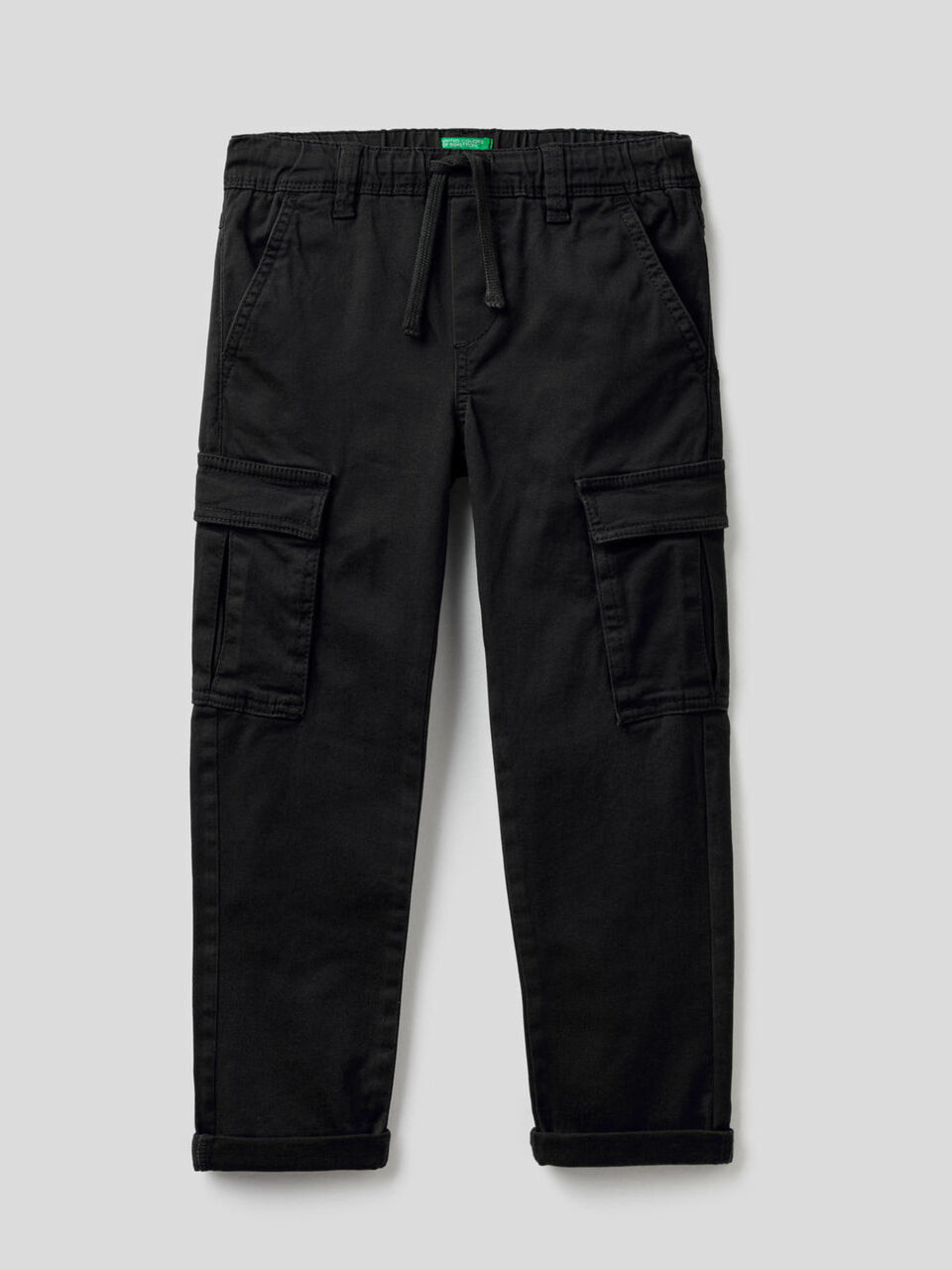 Pantalón cargo de algodón elástico image number 1