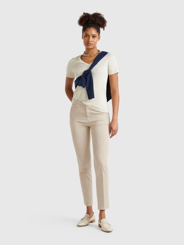 Chinos beige slim fit de algodón Mujer