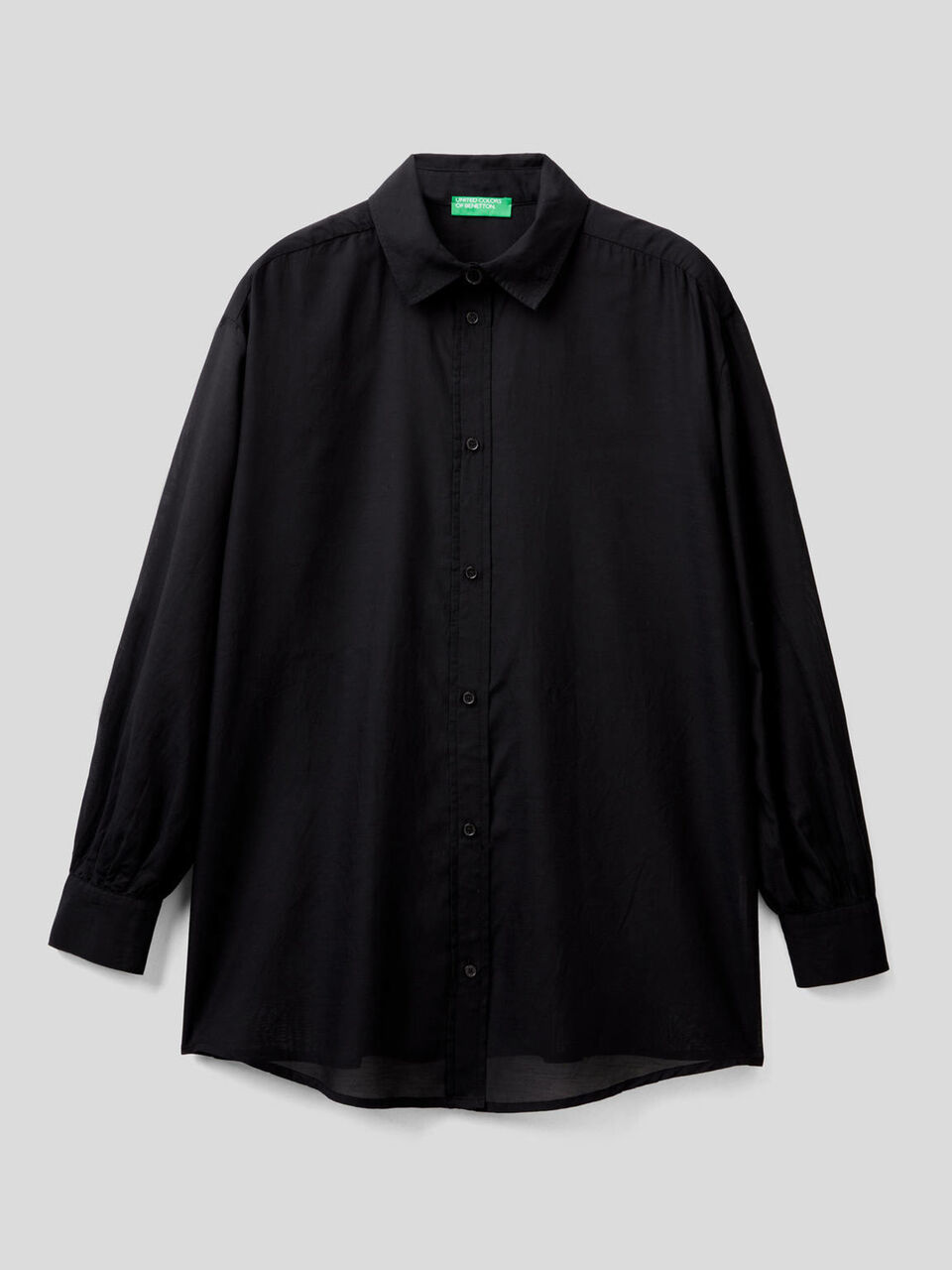 Camisa con mangas abullonadas image number 1