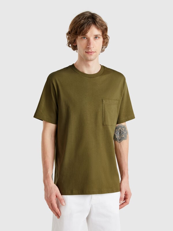 Camiseta verde militar de algodón orgánico con bolsillo Hombre