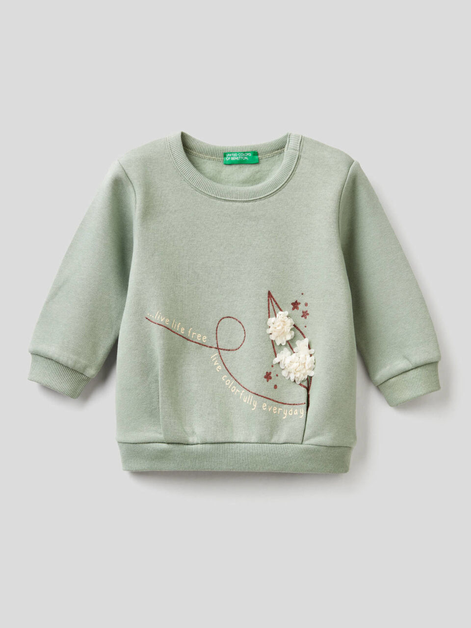 Sudadera con aplicación de efecto pétalos image number 1