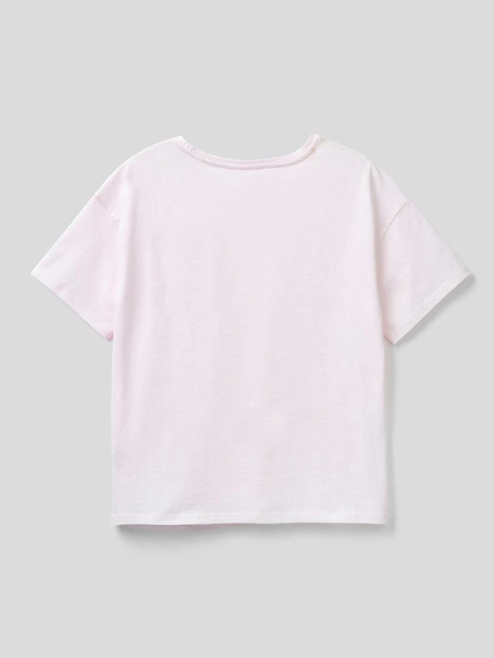 Camiseta de 100 % algodón con bolsillo image number 2