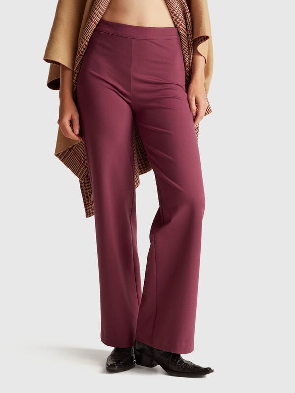 Pantalones clásicos de corte recto Pantalones clásicos de corte recto Mujer
