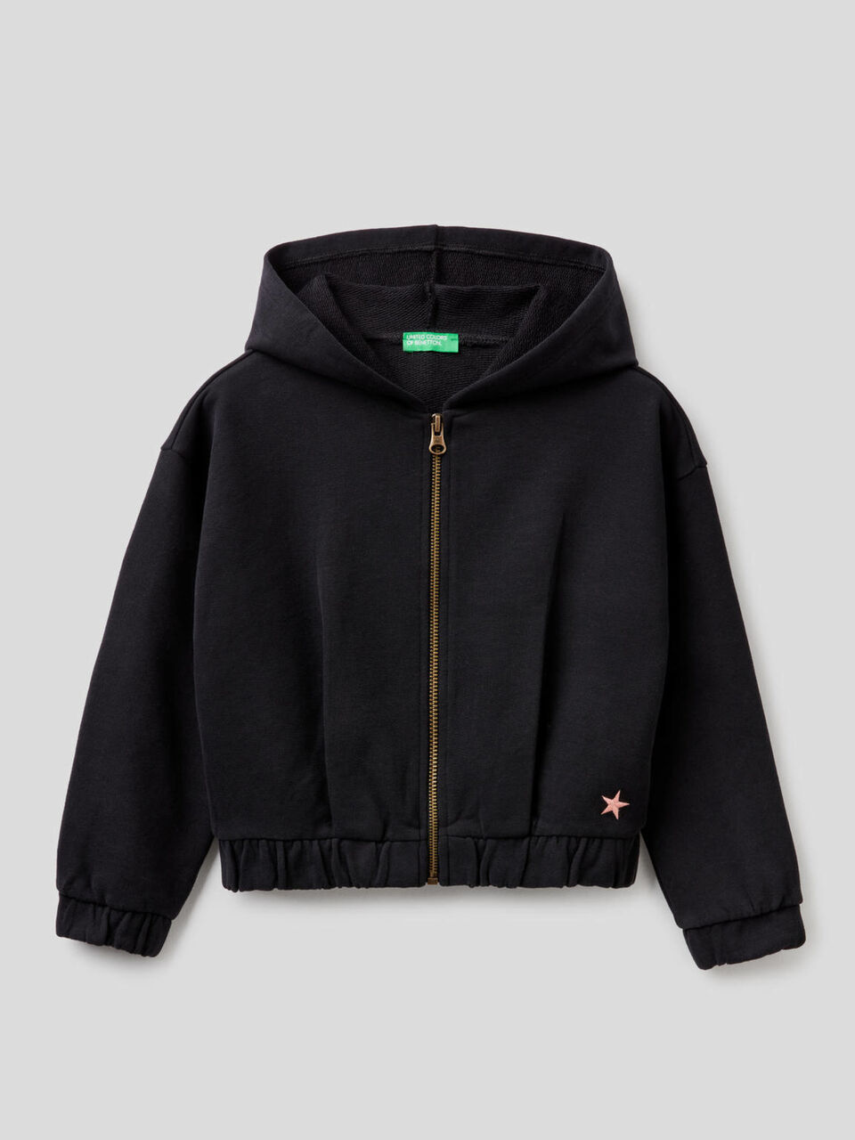 Sudadera cropped con tachuelas image number 1