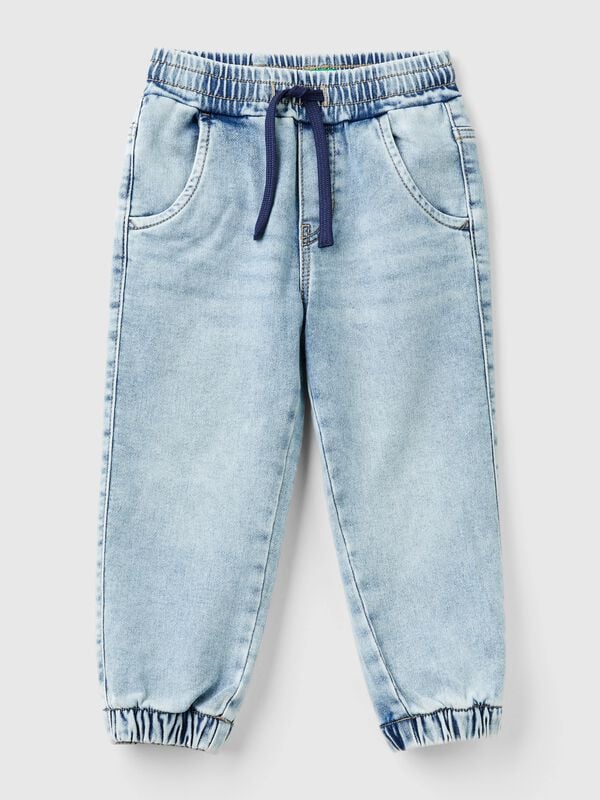 pantalones deportivos de mezclilla Niño