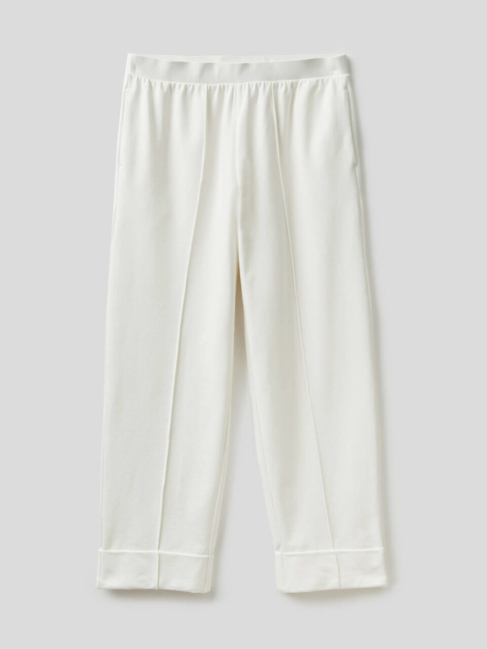 Pantalón palazzo con vuelta image number 1