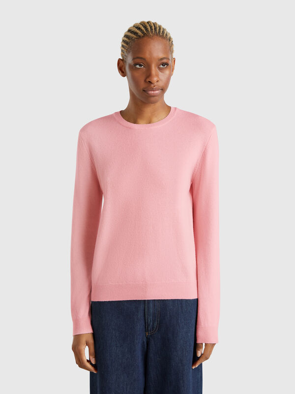 Suéter de cuello redondo rosa empolvado en lana merino Mujer