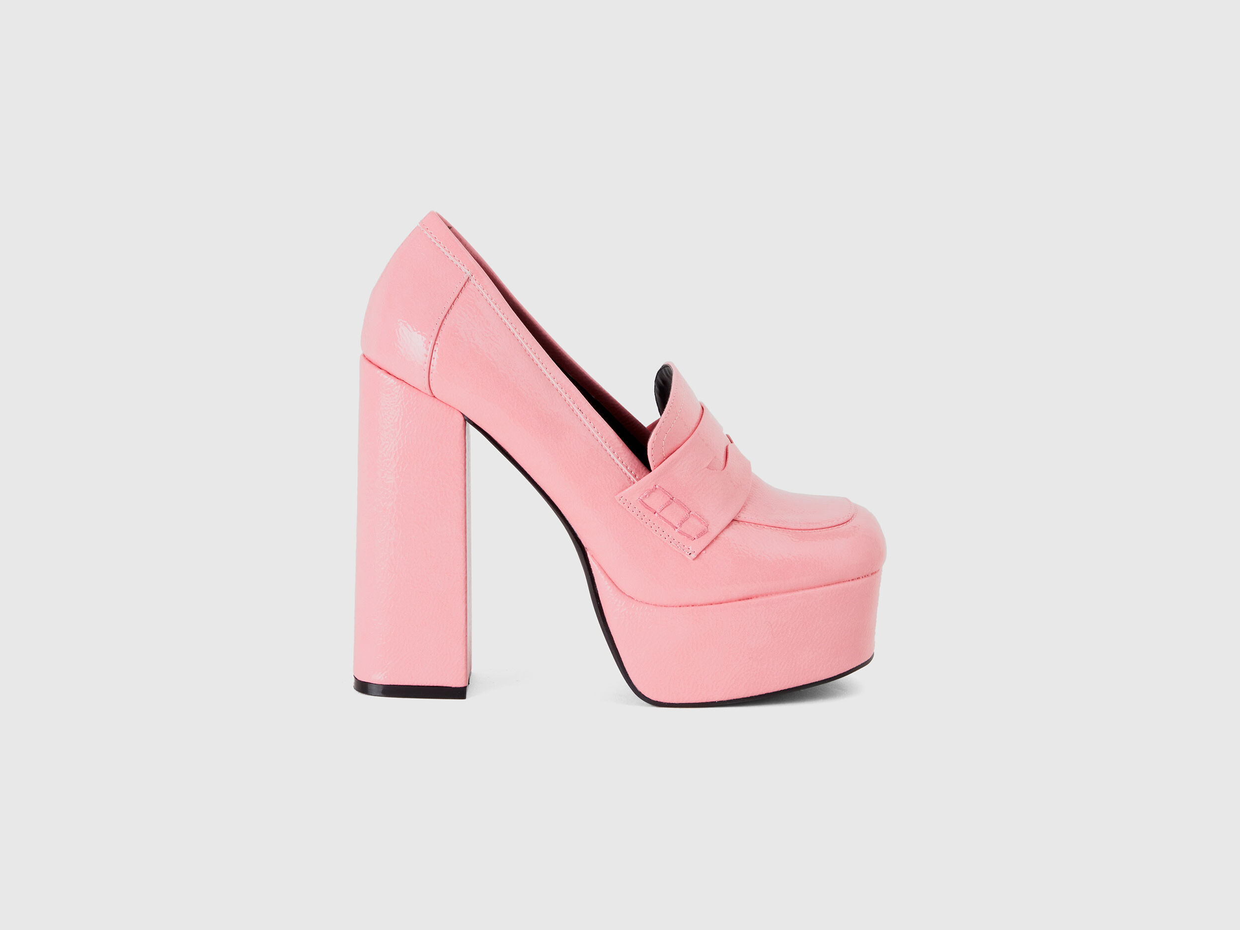 Mocasines altos de charol