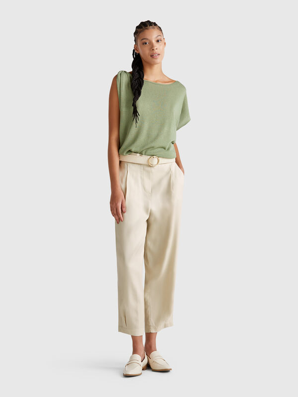 Pantalón fluido con pinzas Mujer