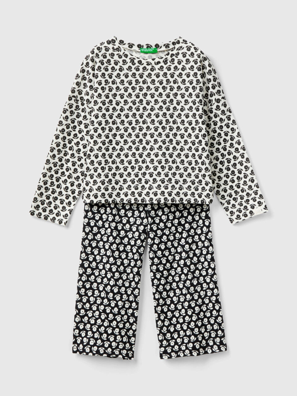 Pijama Ni a Undercolors Colecci n 2023 Benetton