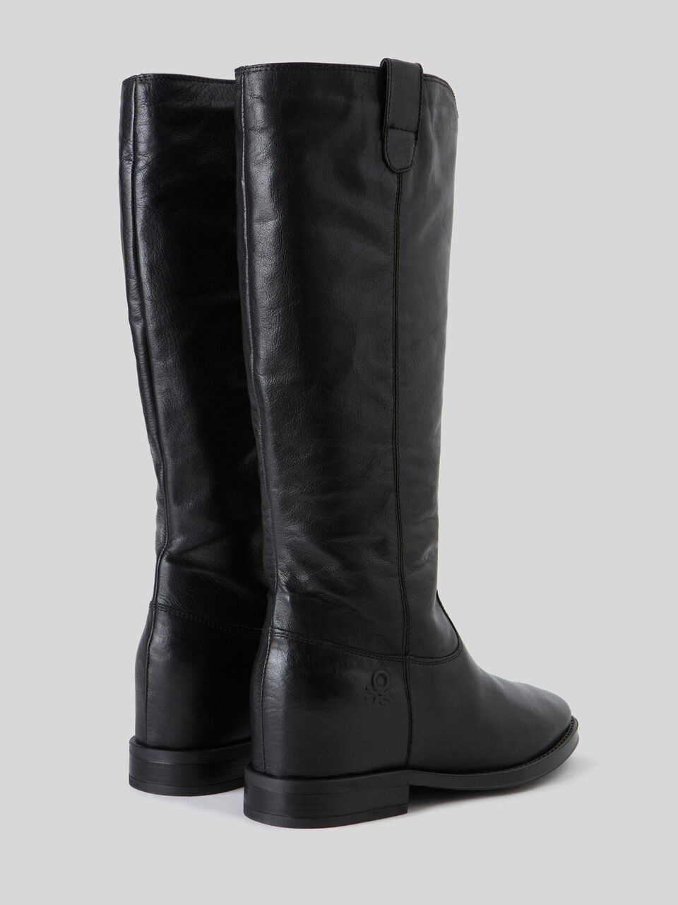 Botas de piel image number 2