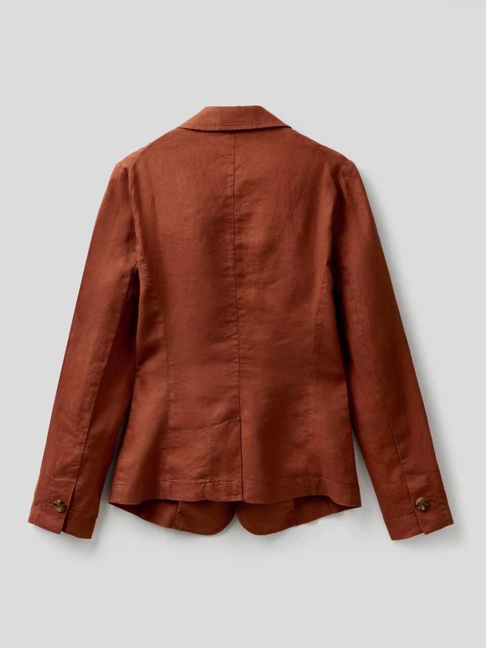 Blazer entallado de 100% lino image number 2