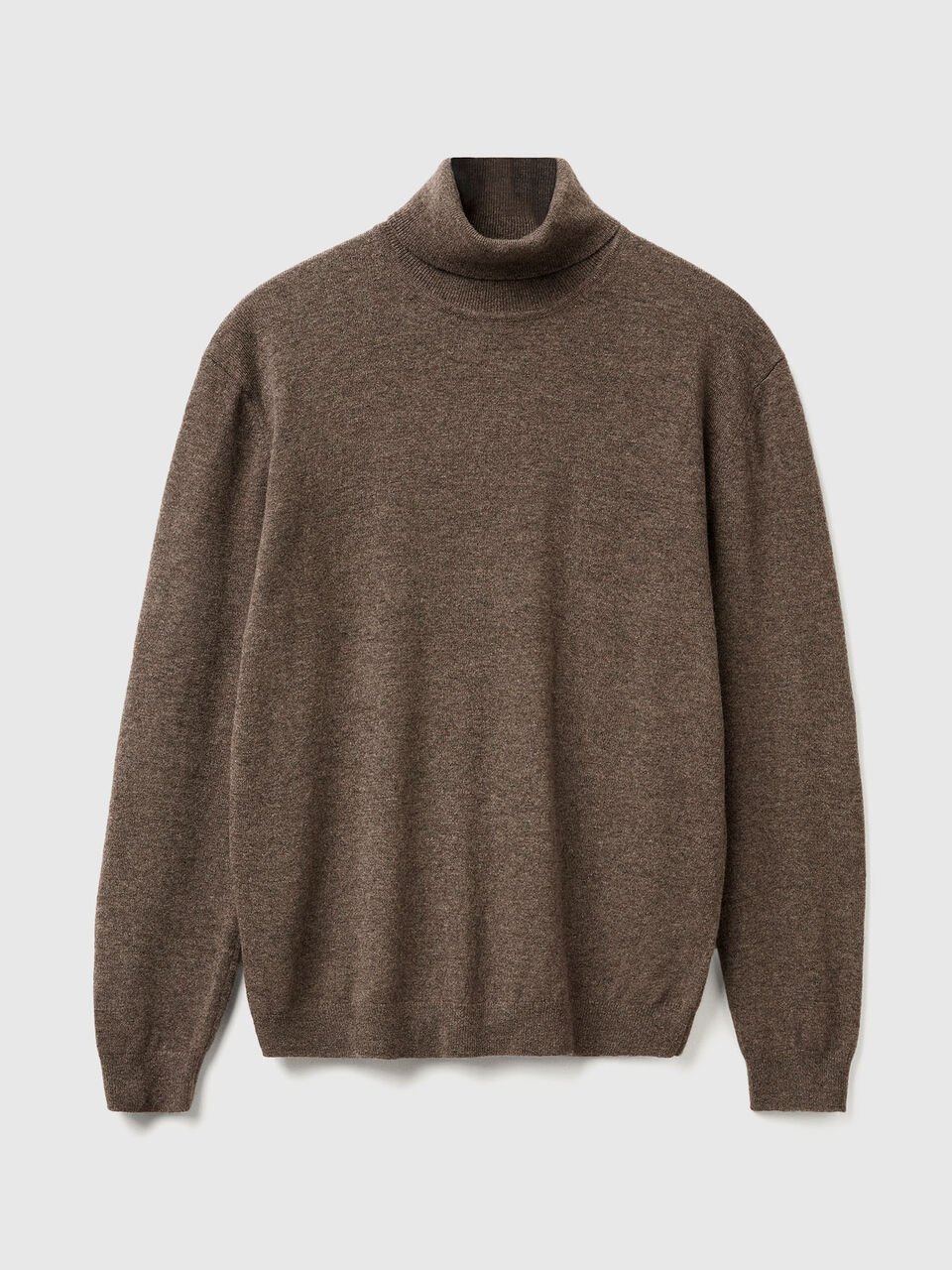 TURTLE NECK SWEATER Hombre image number 1
