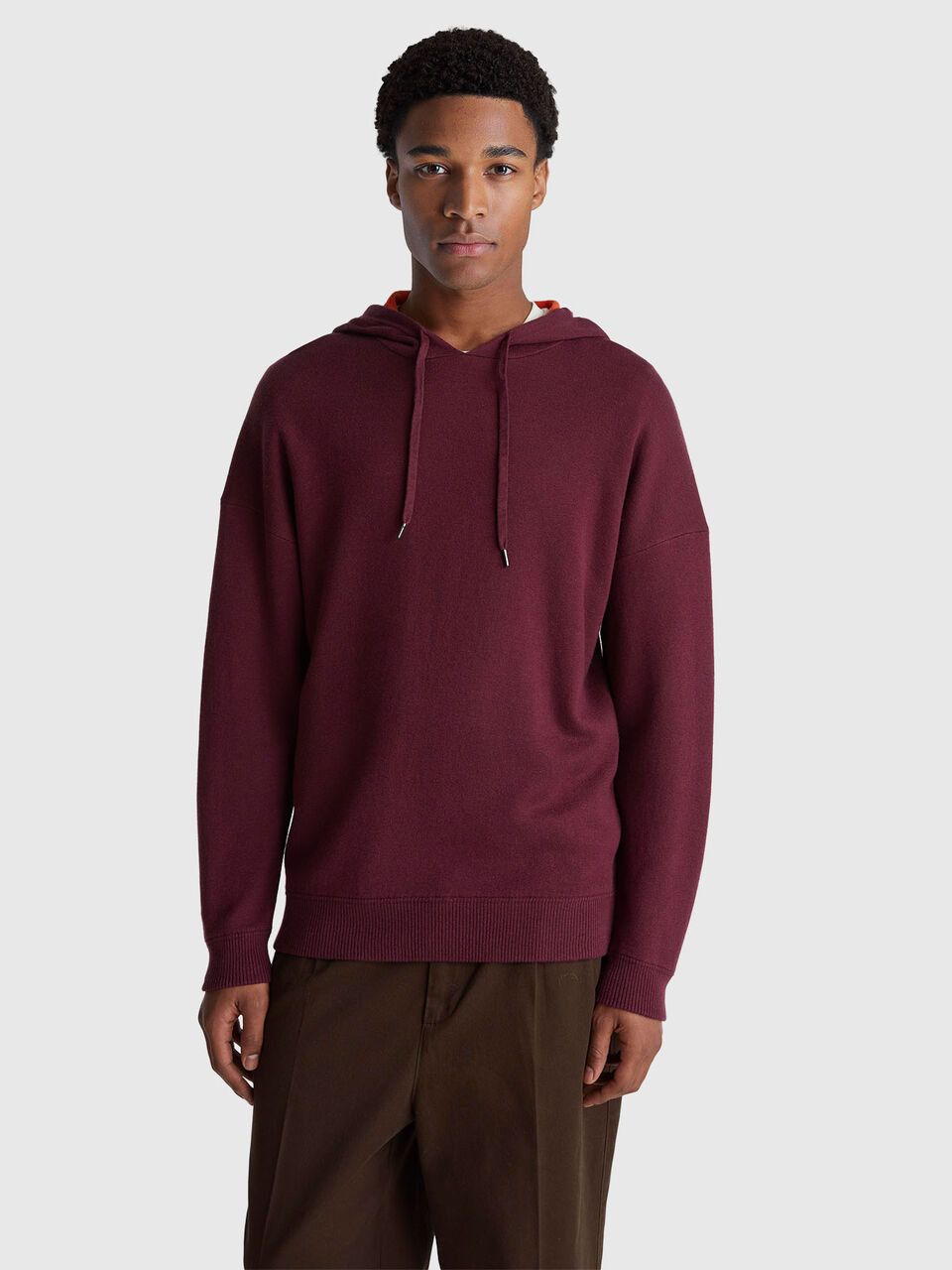 SWEATER W/HOOD Hombre image number null