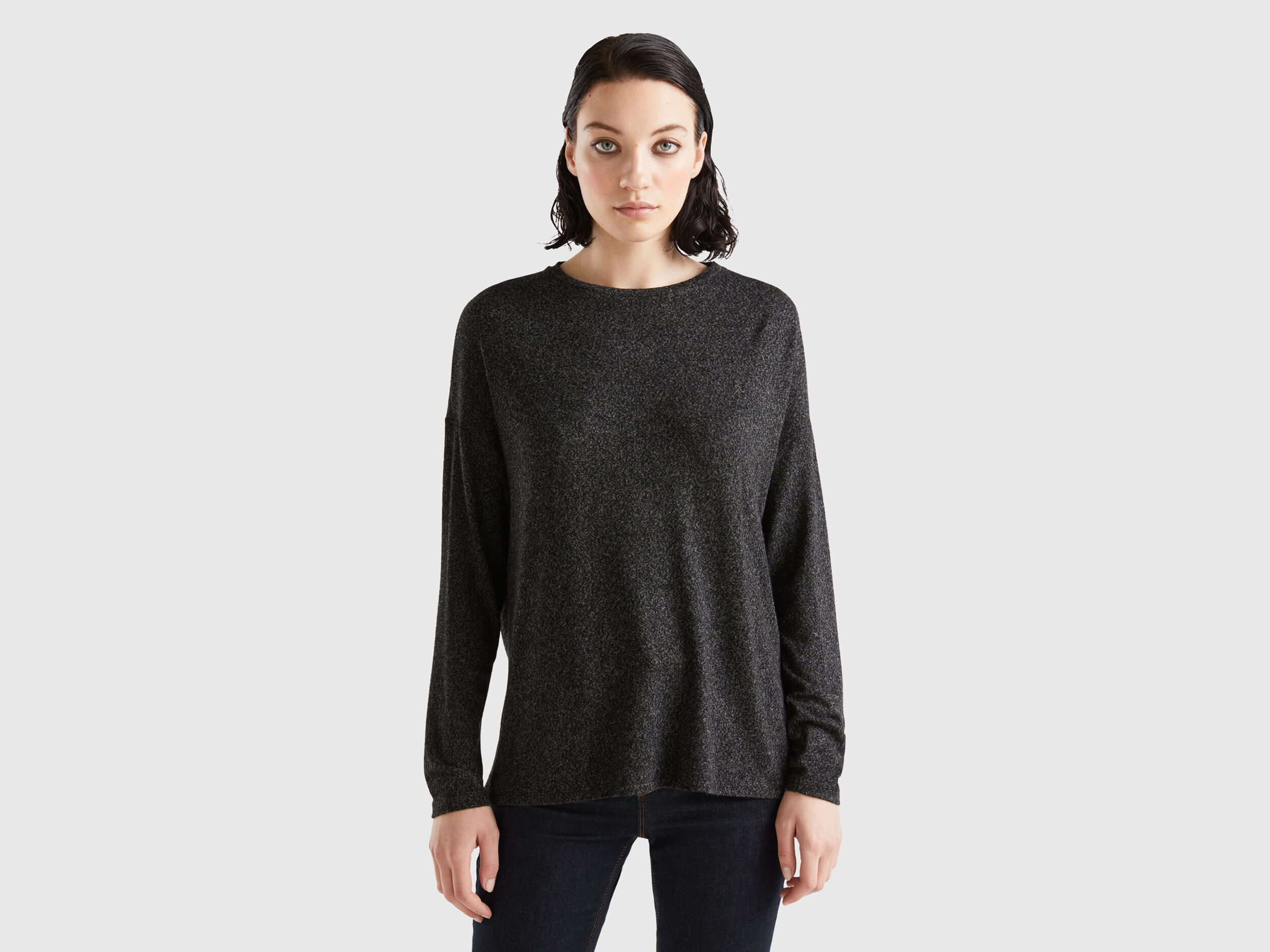 Camiseta de manga larga de viscosa el stica Negro Benetton