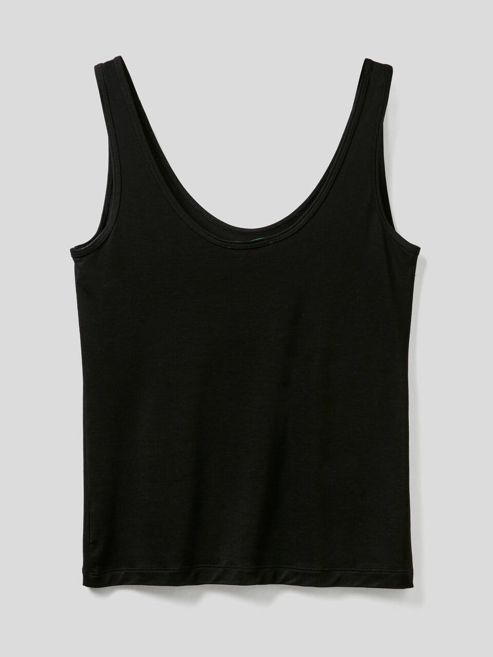 Camiseta de tirantes con escote redondo image number 2