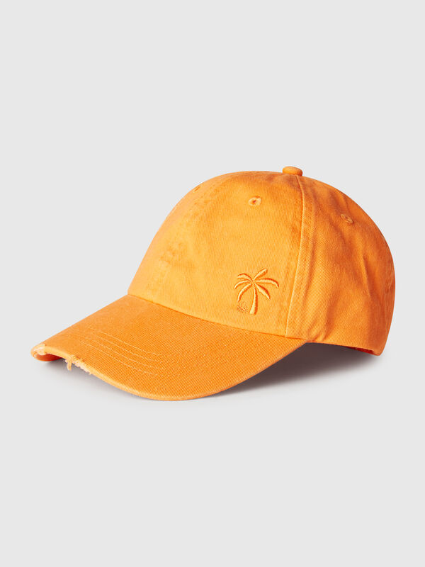 Gorra de béisbol con bordado. Niño