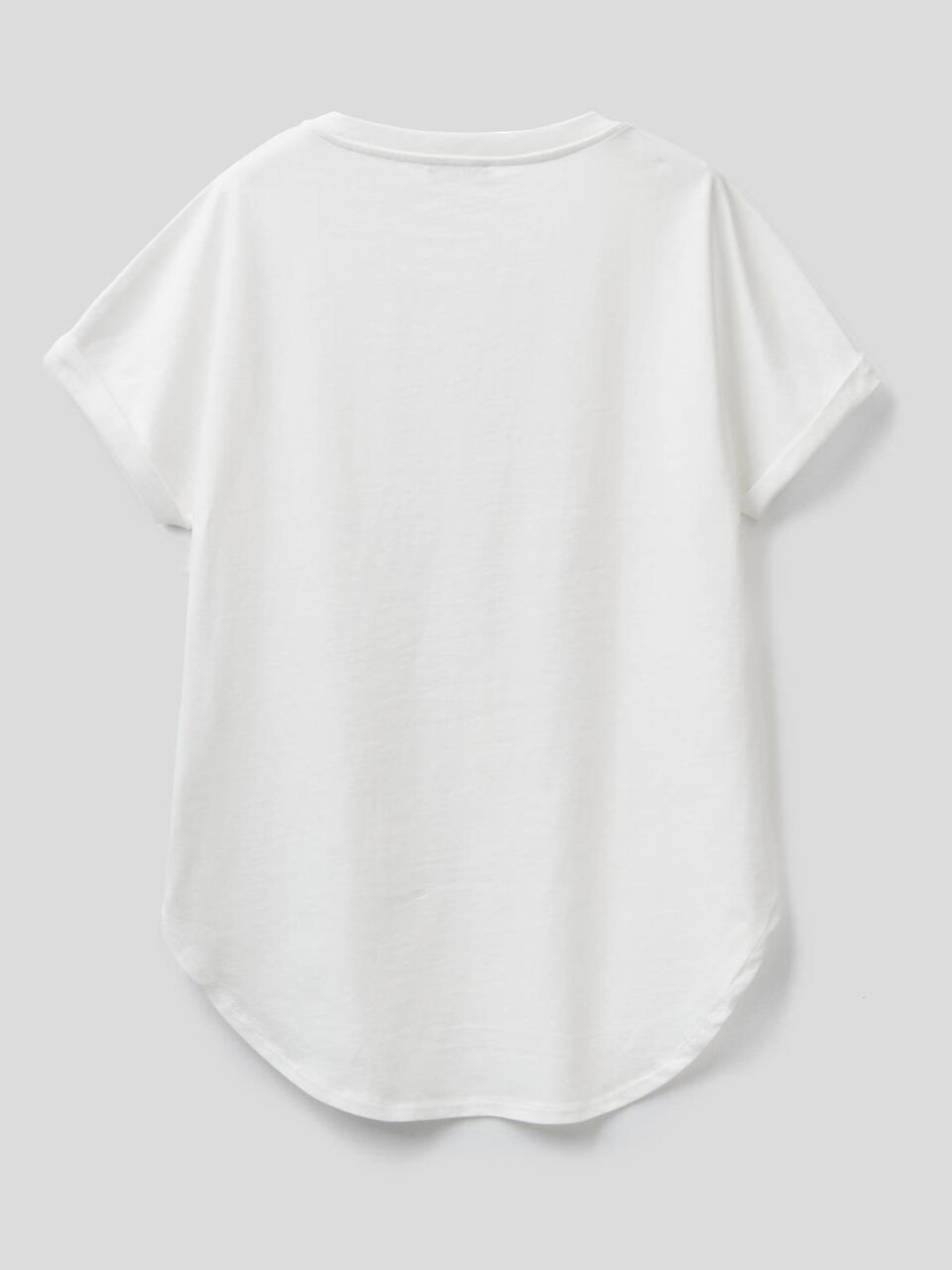 Camiseta con vuelta en las mangas image number 2
