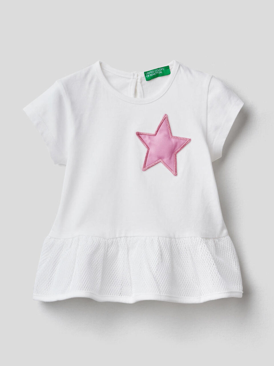 Camiseta con volante y parche sonoro image number 1