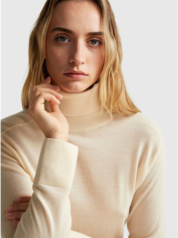Cuello alto de lana merino pura Cuello alto de lana merino pura Mujer