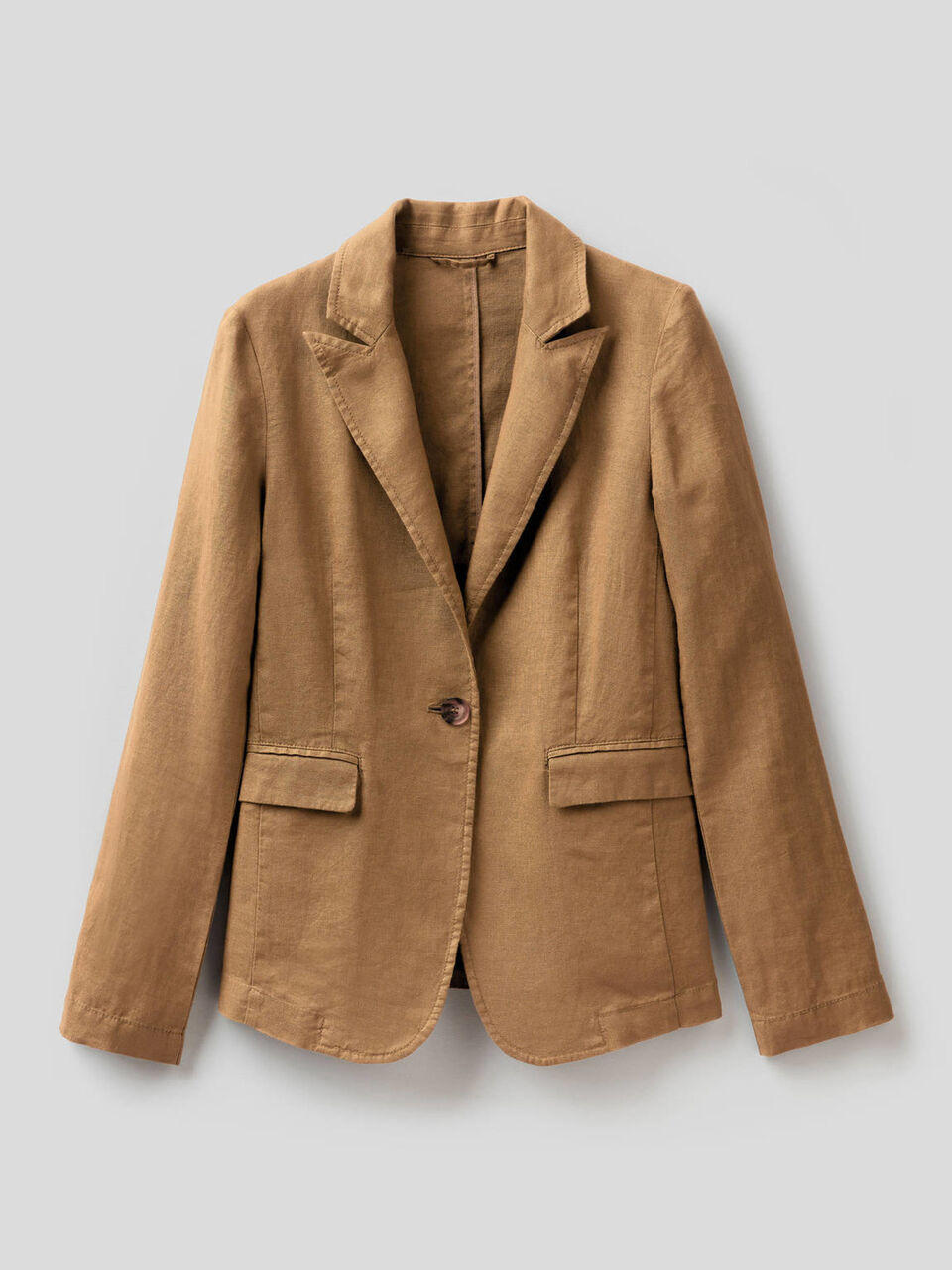 Blazer entallado de 100% lino image number 1