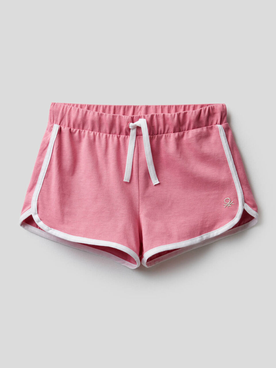 Pantalón corto deportivo de 100 % algodón image number 1