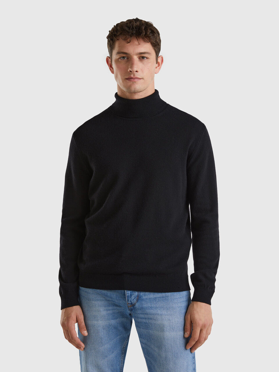 Sueter cuello cisne hombre best sale