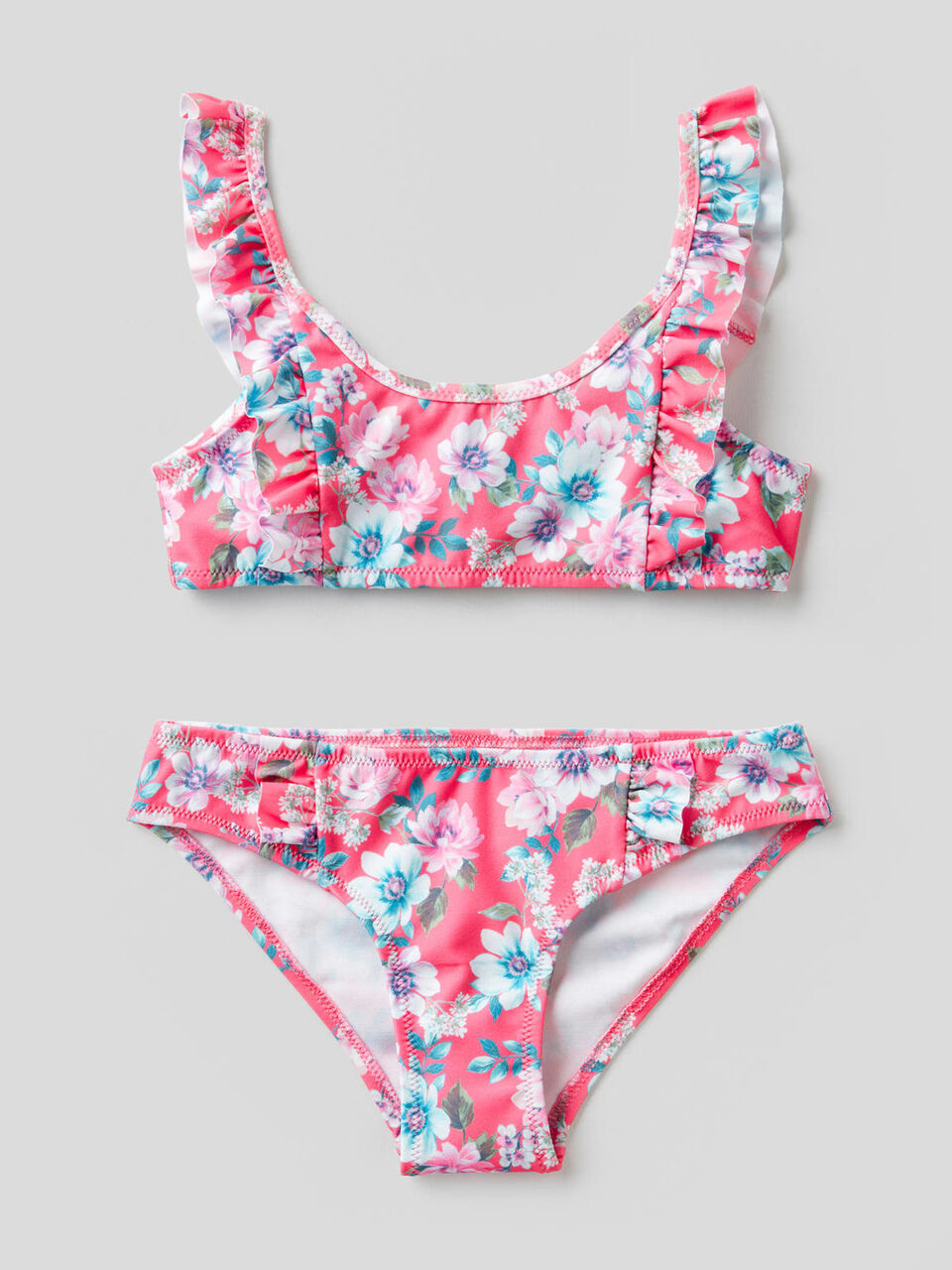 Bikini con estampado floral image number 1