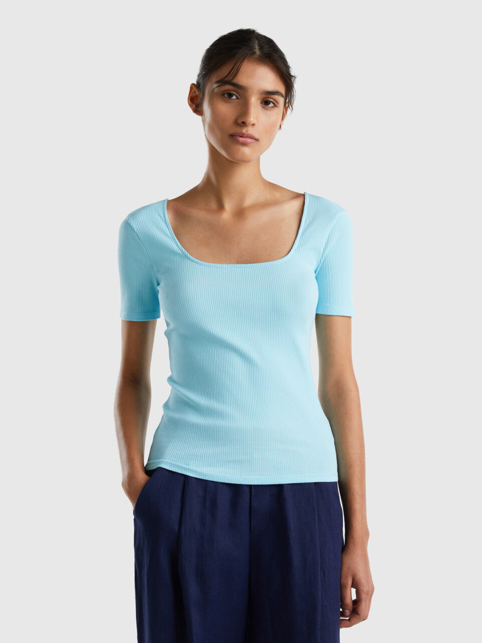 derrochador Teleférico grano Camisetas Mujer y Tops Nueva Colección 2023 | Benetton