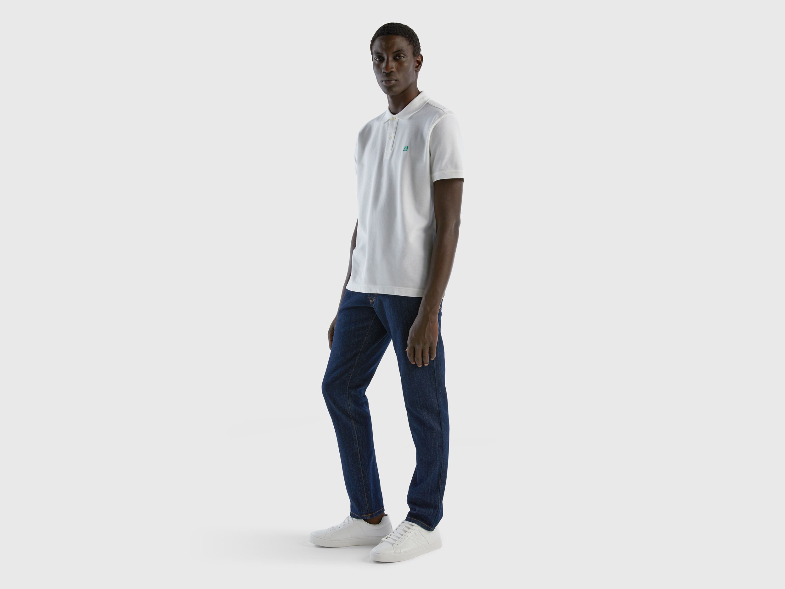 Polo hot sale blanco benetton