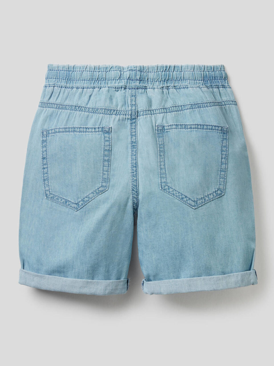 Bermudas en denim de 100% algodón image number 2