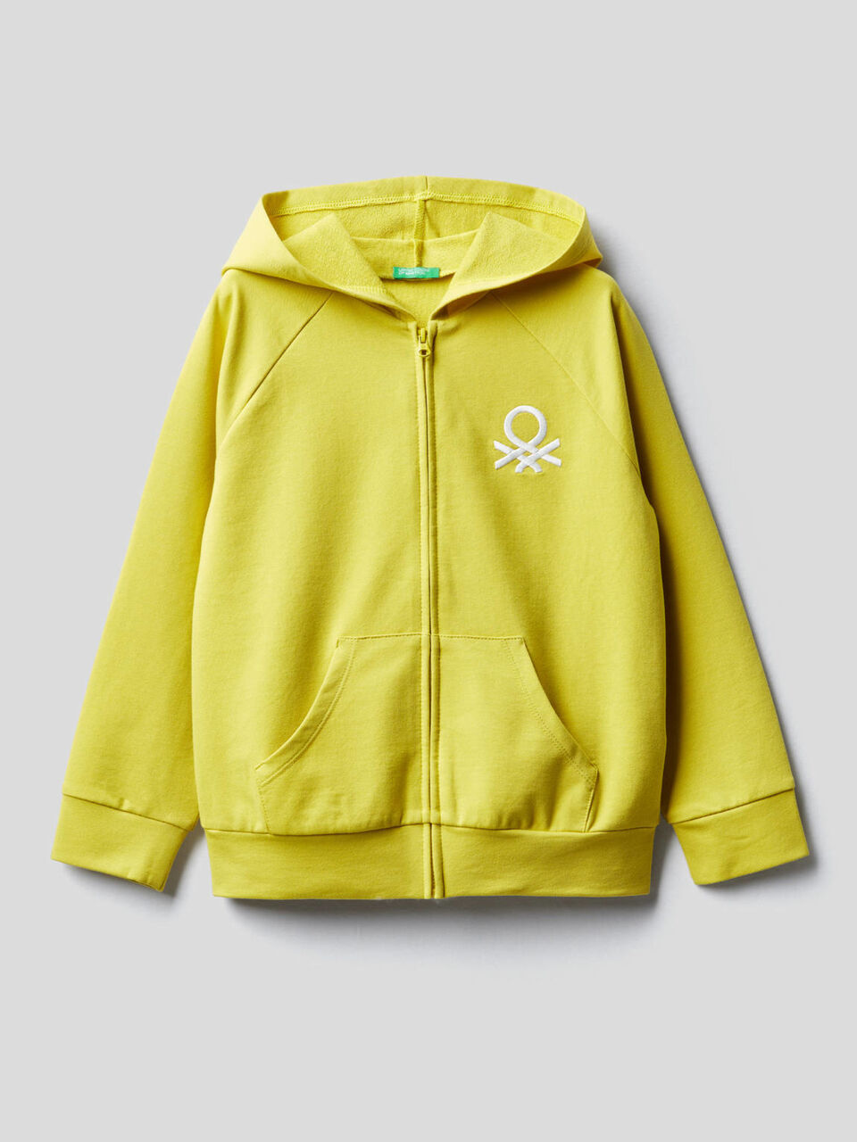 Sudadera con cremallera y capucha image number 1