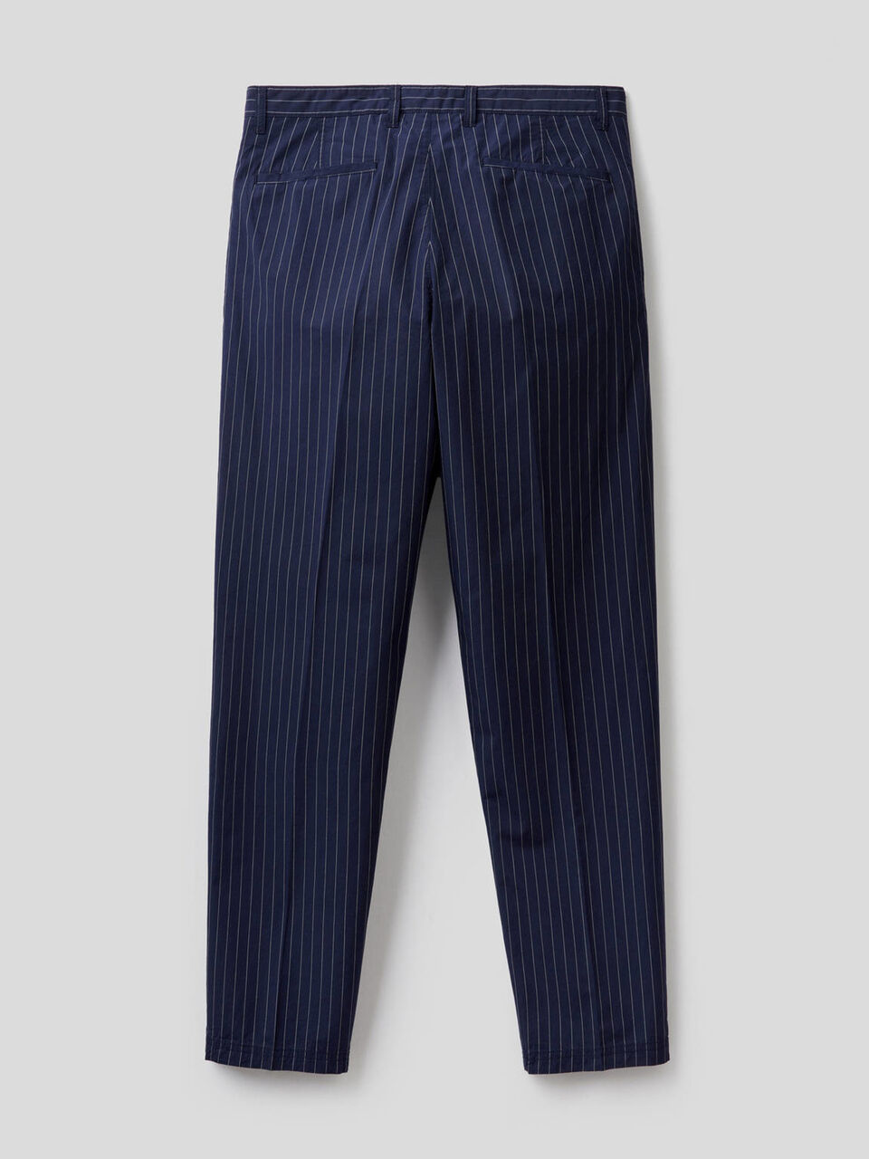 Pantalón de 100% algodón con raya diplomática image number 2