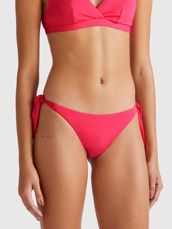 Slip de baño ECONYL® con lazos Mujer