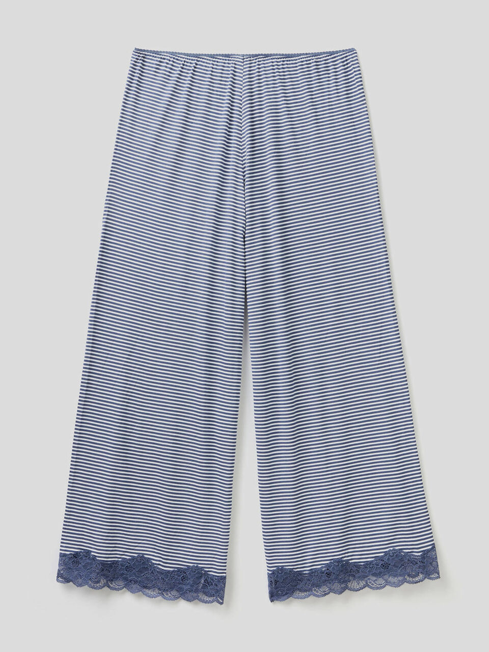 Pantalón con inserciones de encaje image number 2