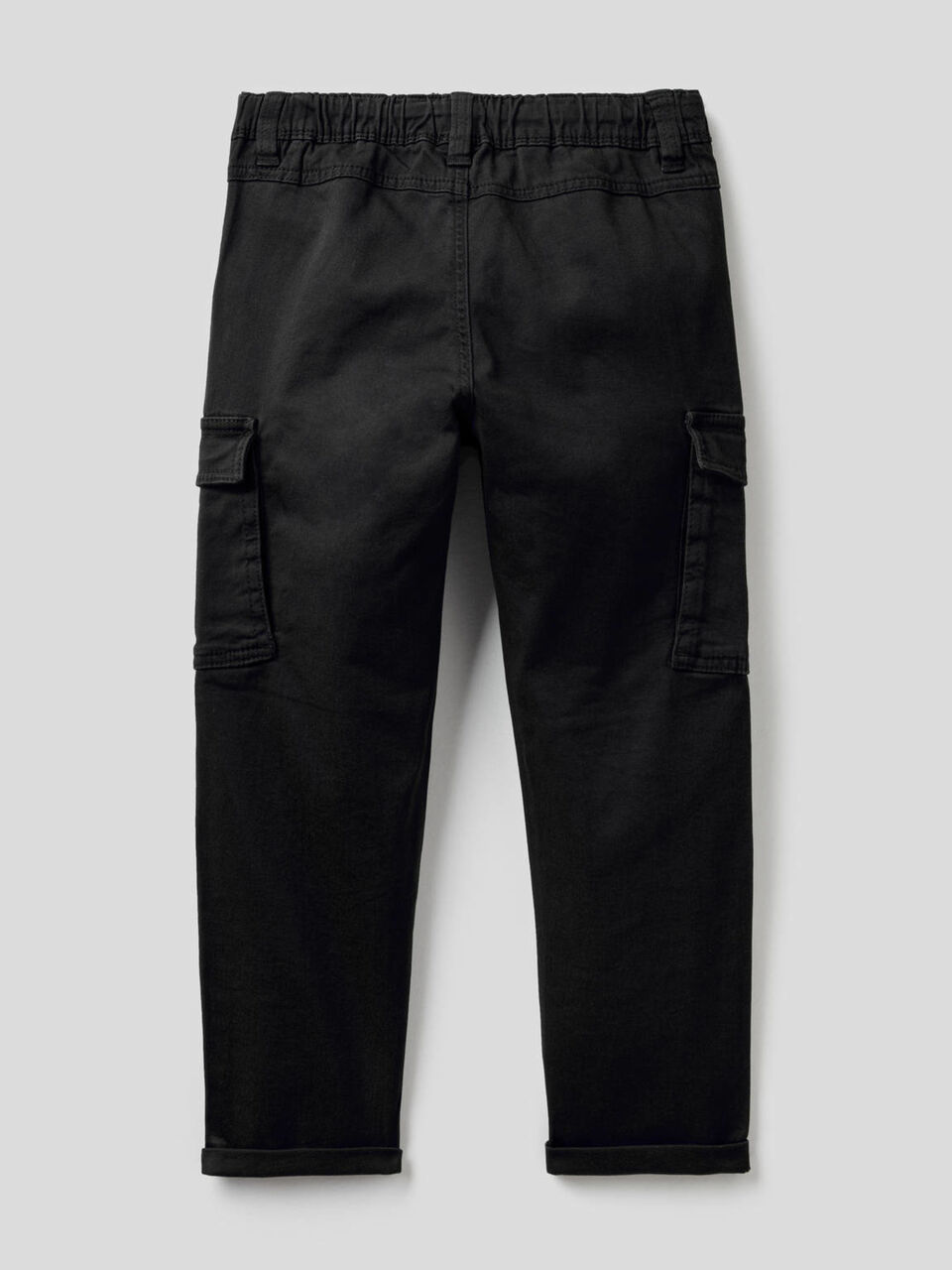 Pantalón cargo de algodón elástico image number 2