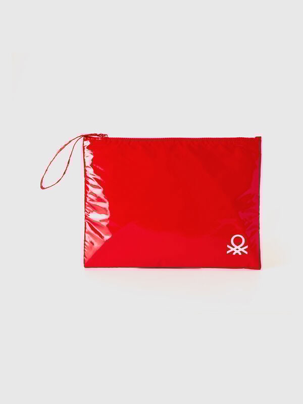 Bolso plano grande con logotipo