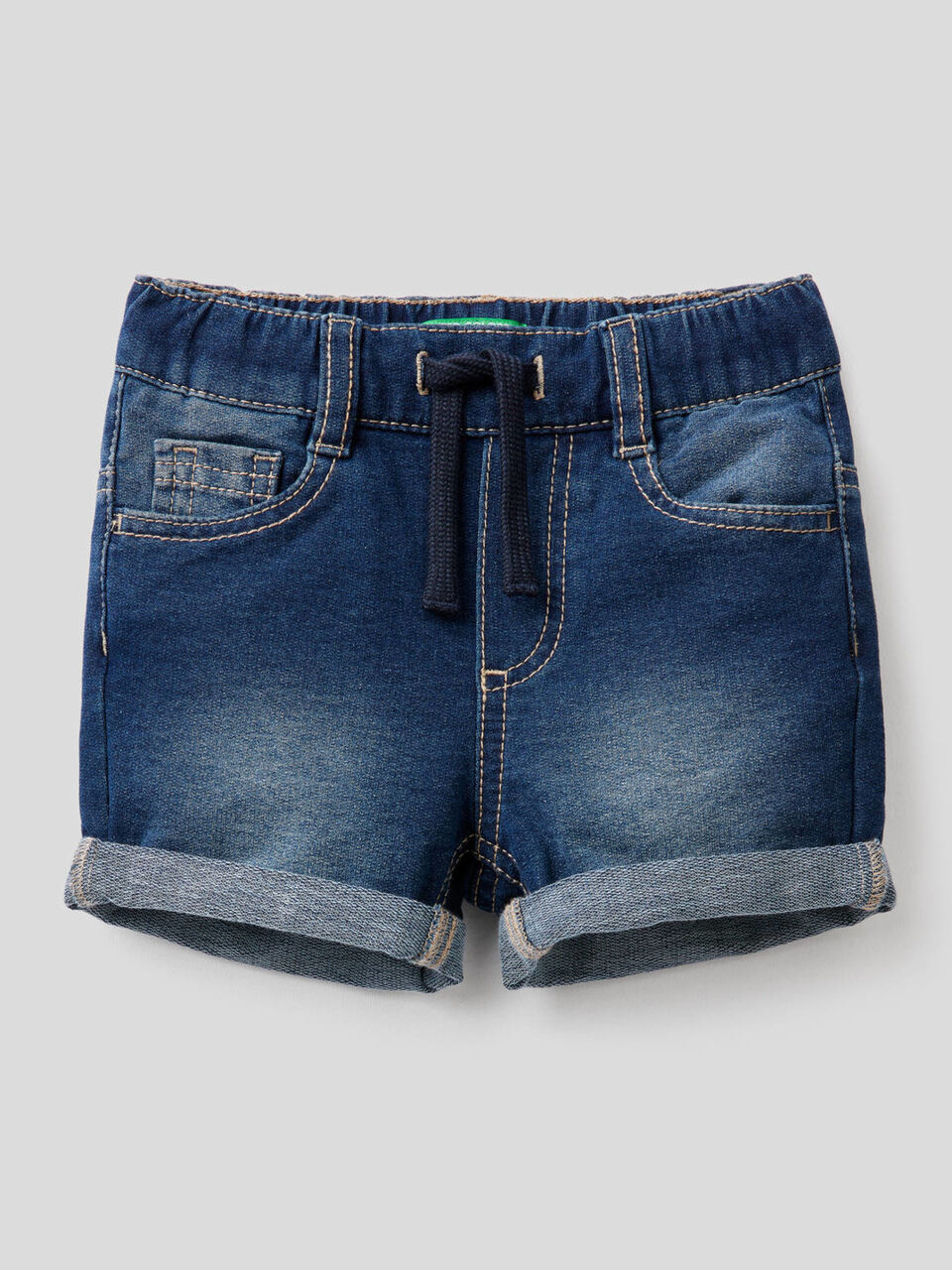 Pantalón corto de felpa de efecto denim image number 1