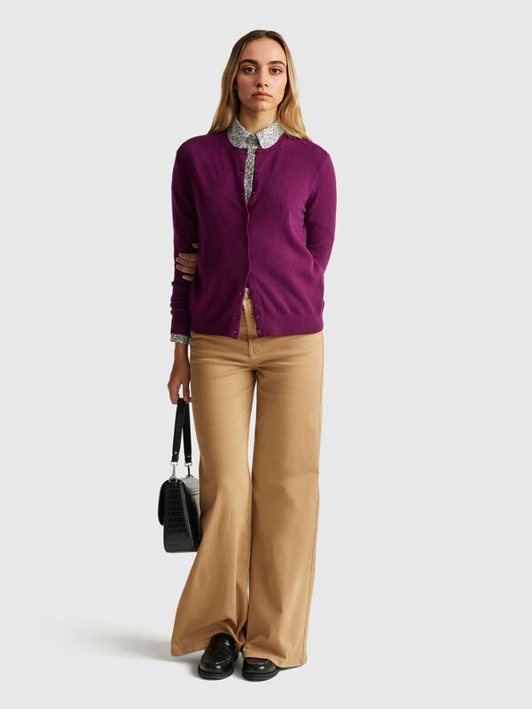 Cárdigan morado de cuello redondo en pura lana merino Mujer