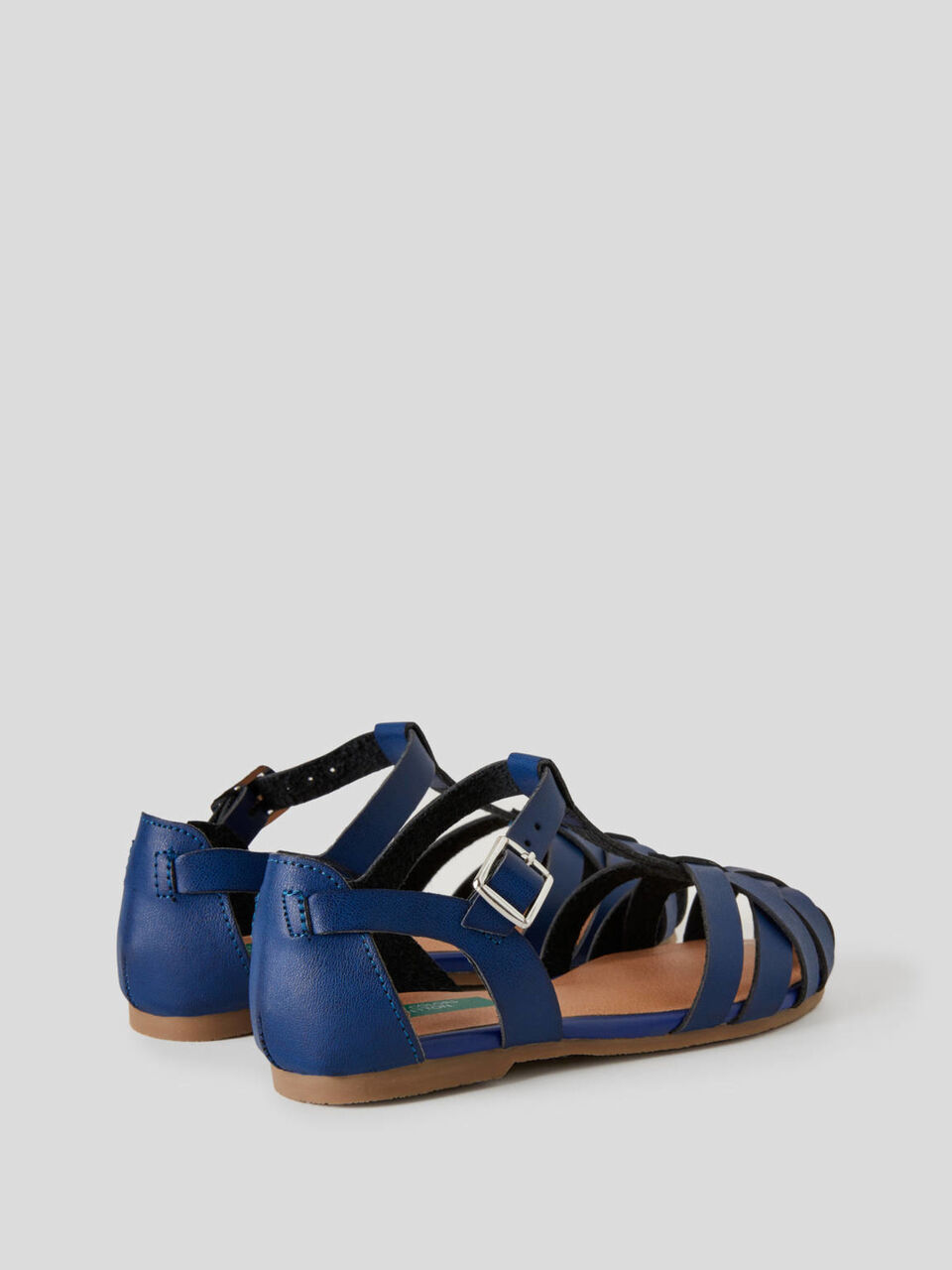 Sandalias con pala trenzada image number 2