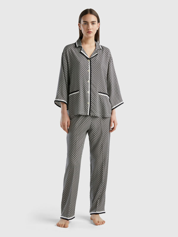 Pijama de viscosa sostenible con monograma Mujer