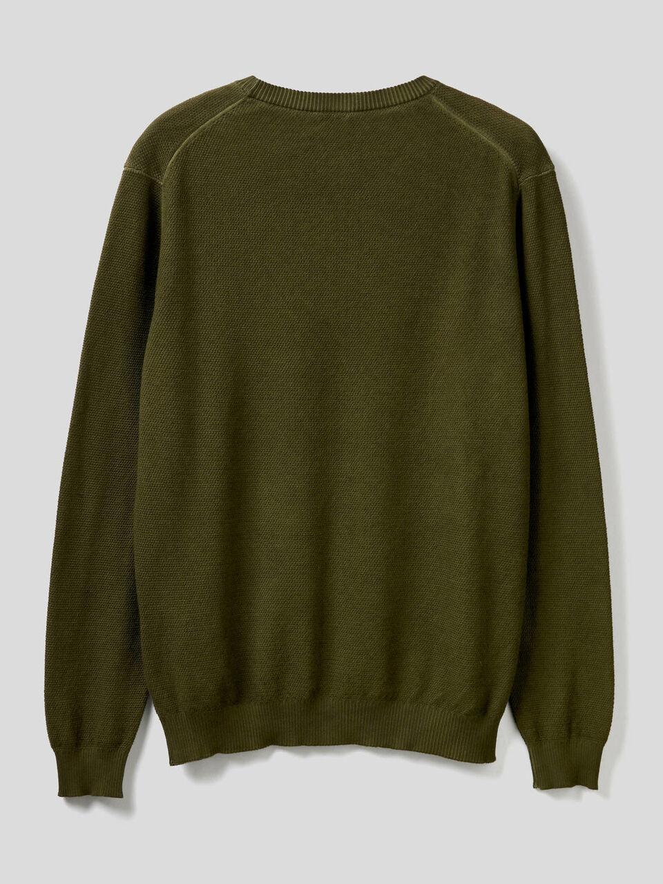 Jersey de cuello redondo con detalle en V image number 2