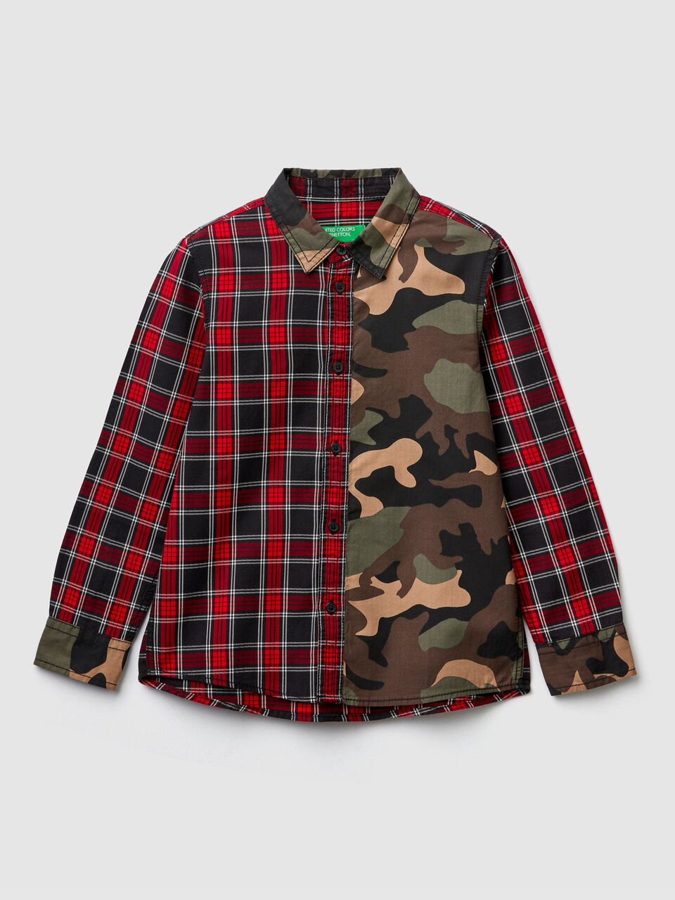 Camisa de cuadros y camuflaje image number 1