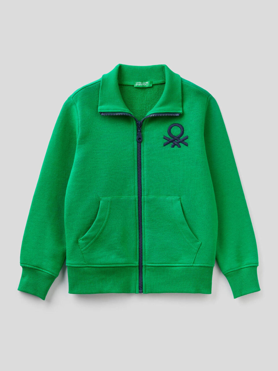Sudadera con cremallera y logotipo bordado image number 1