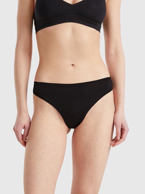 Tres calzoncillos deportivos Mujer