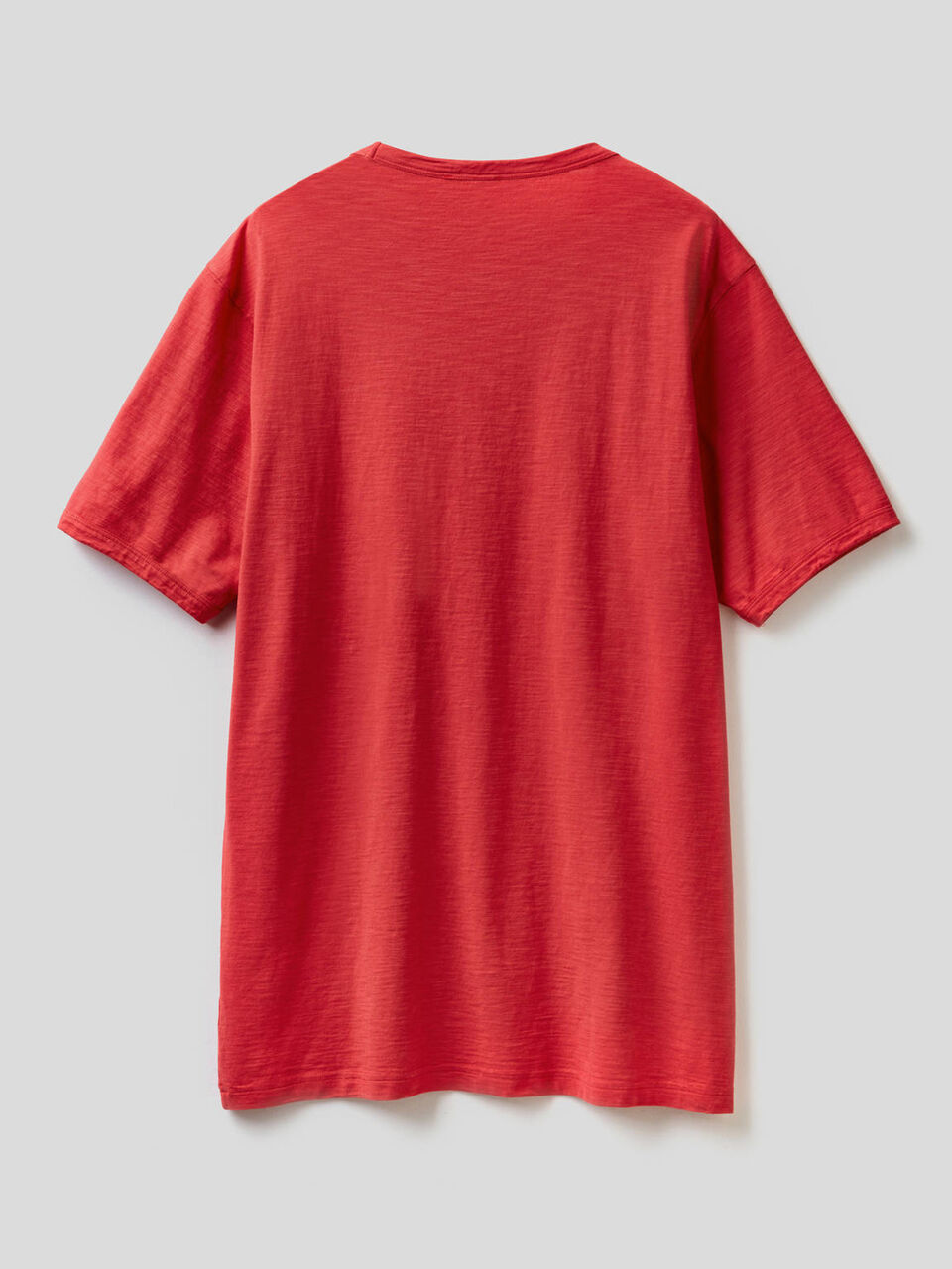 Camiseta de algodón con bolsillo image number 2
