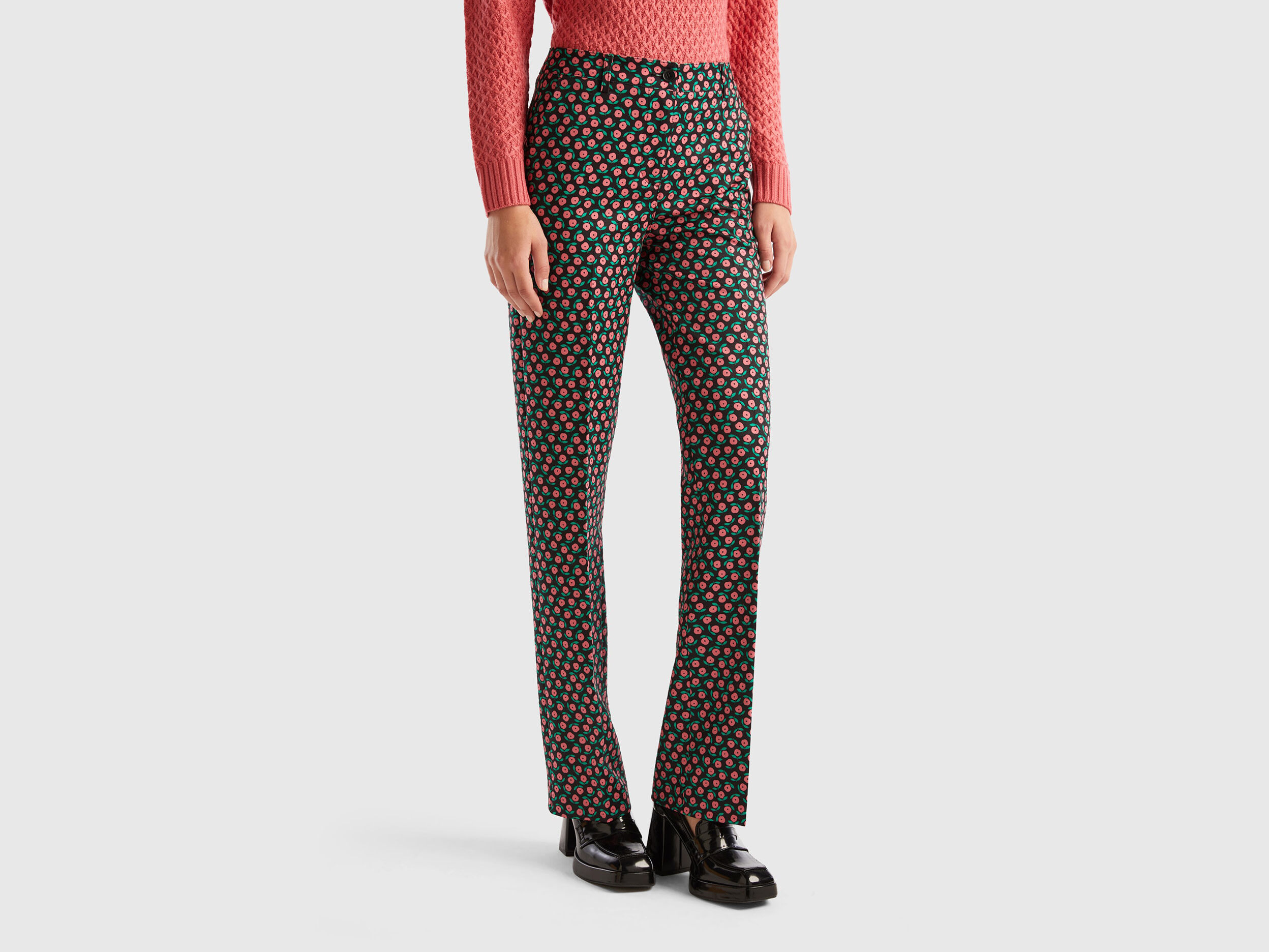 Pantalon de best sale flores mujer