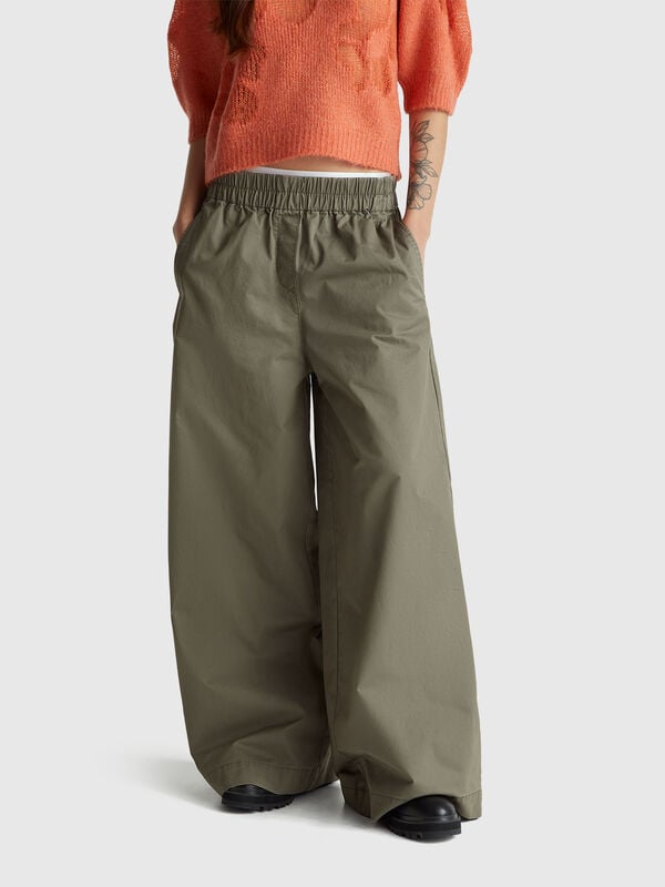 Pantalón ancho de puro algodón. Pantalón ancho de puro algodón. Mujer